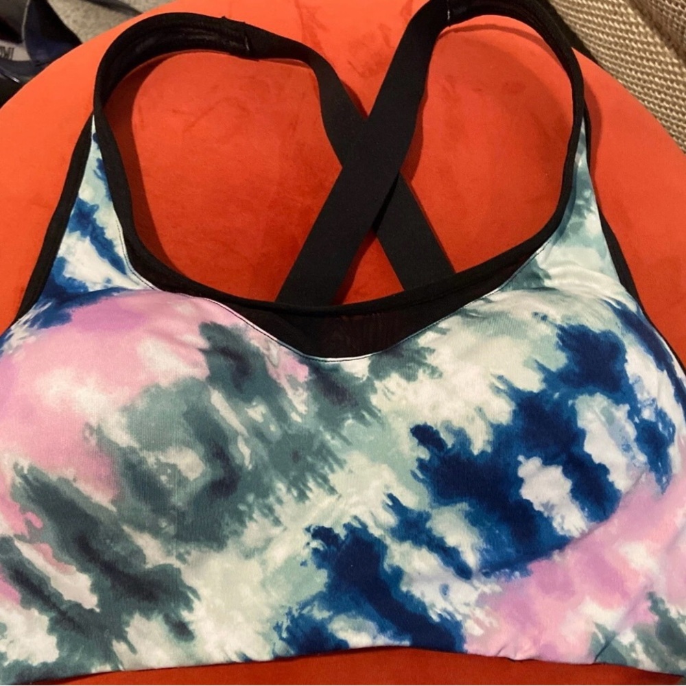 PINK ACTIVE SPORT Lightly Lined Wirefree Large Bra Crossback Victoria’s Secret